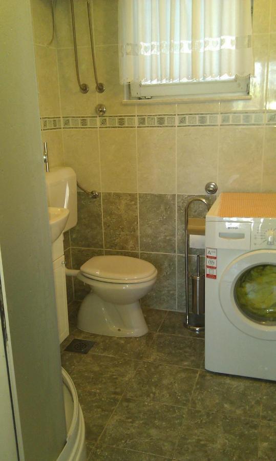 Apartman On The Beach - Nemira, Omis Apartman Kültér fotó